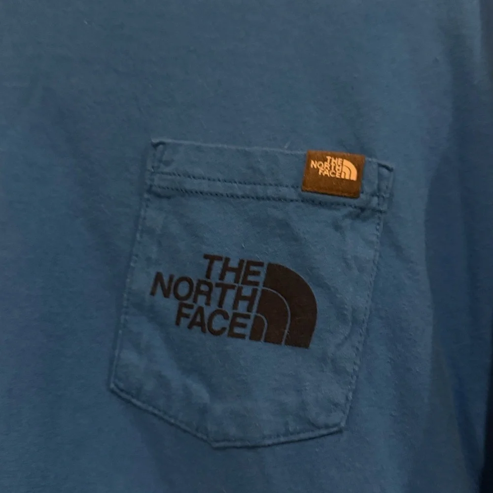 The North Face Men's Short Sleeve Blue Tee